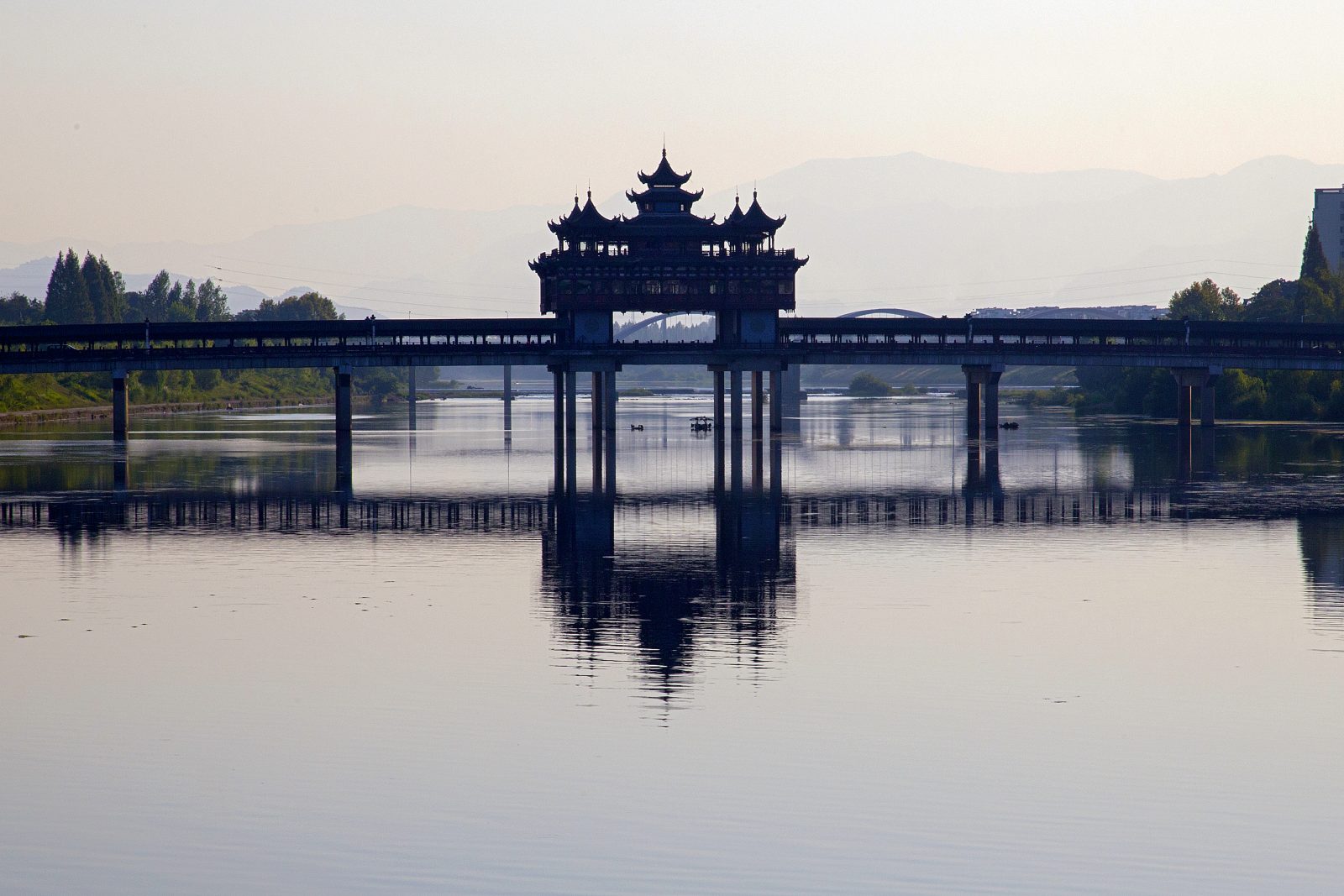 Brücke in Tunxi_China